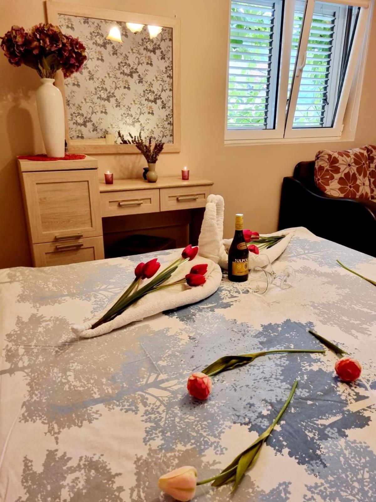 Apartments Krstos Place Κότορ Εξωτερικό φωτογραφία